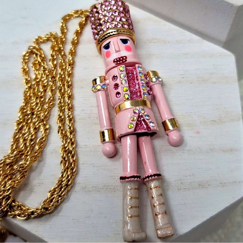 New Betsey Johnson Nutcracker Pendant Long Necklace - Picture 7 of 13